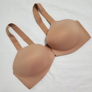 Spanx Wireless Front Closure Bra